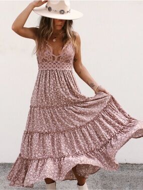 Chrysanthemum M Boho Floral Lace Crochet Tiered Maxi Dress Mauve